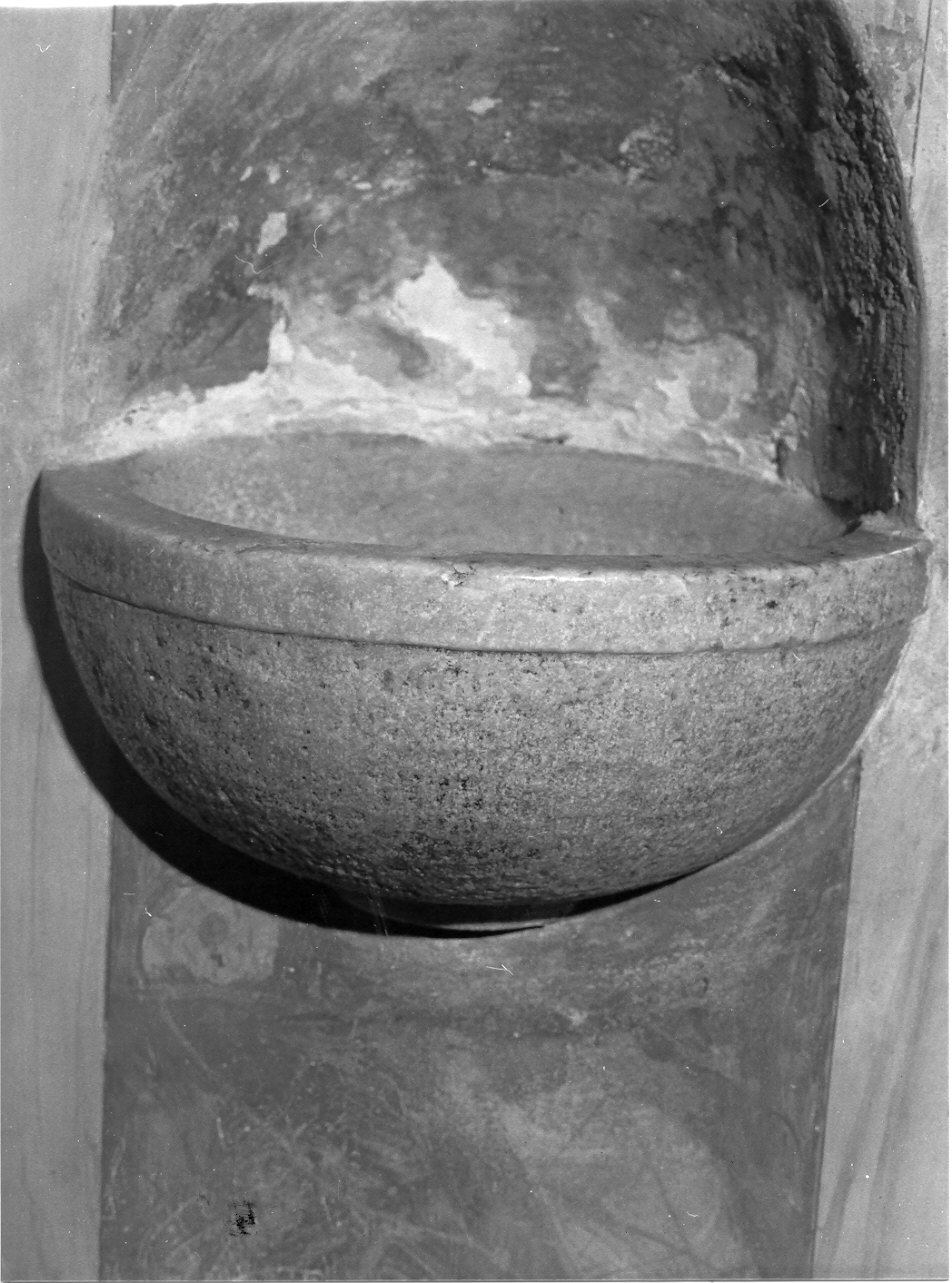 acquasantiera da parete, coppia - ambito comasco (sec. XVIII)