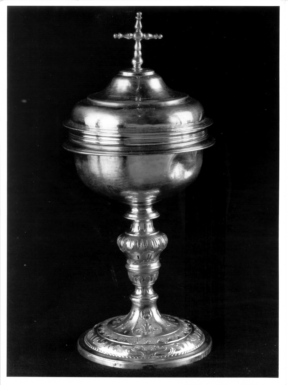 pisside da viatico, opera isolata - bottega lombarda (metà sec. XVIII)