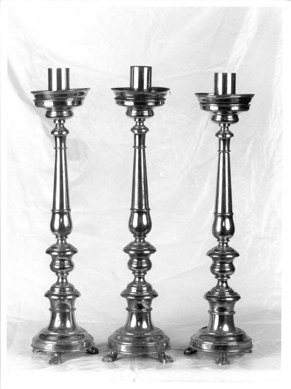 candeliere d'altare, serie - bottega lombarda (inizio sec. XIX)