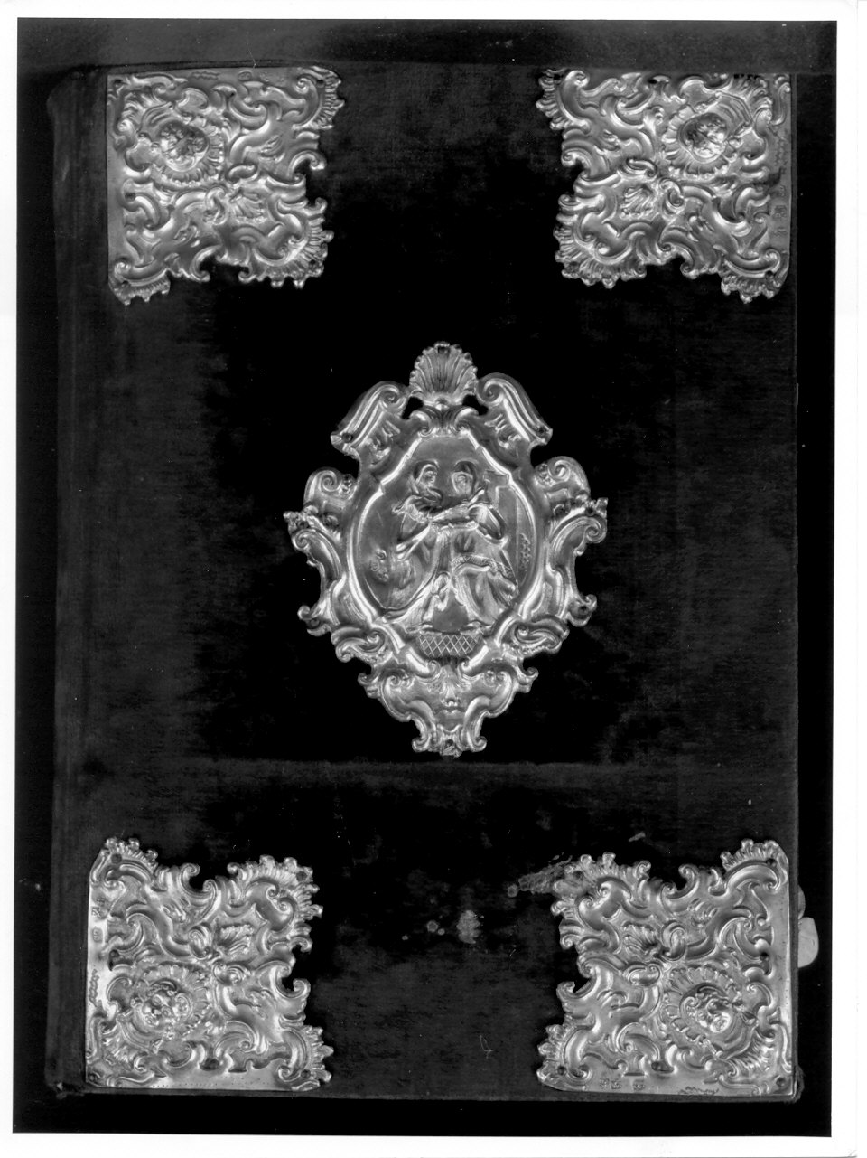 coperta di libro liturgico, opera isolata - ambito napoletano (sec. XVIII)