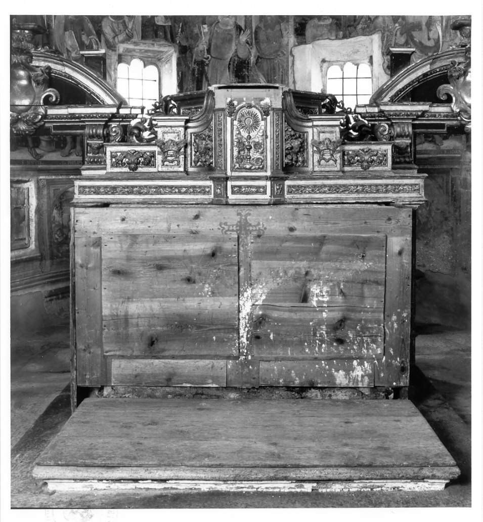 gradino d'altare, elemento d'insieme di Del Piaz Giovanni Battista (prima metà sec. XVIII)