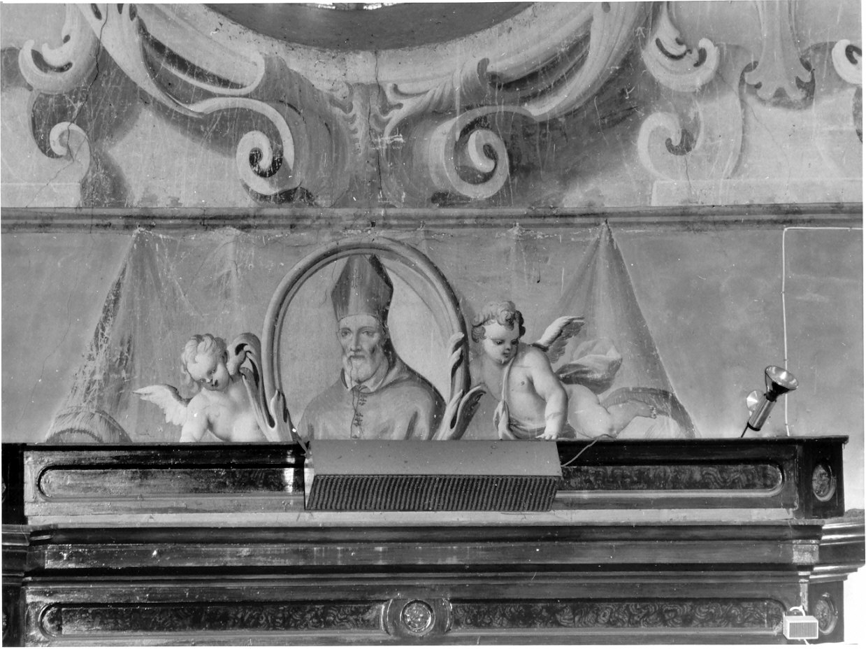 Santo vescovo (dipinto, elemento d'insieme) di Bianchi Pietro detto Bustino (attribuito) (inizio sec. XVIII)