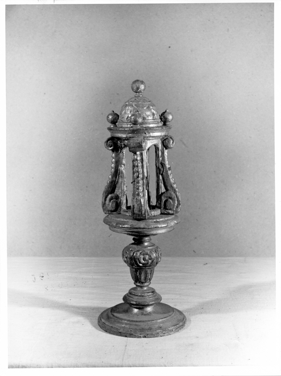 reliquiario - a ostensorio, serie - ambito lombardo (sec. XVII)