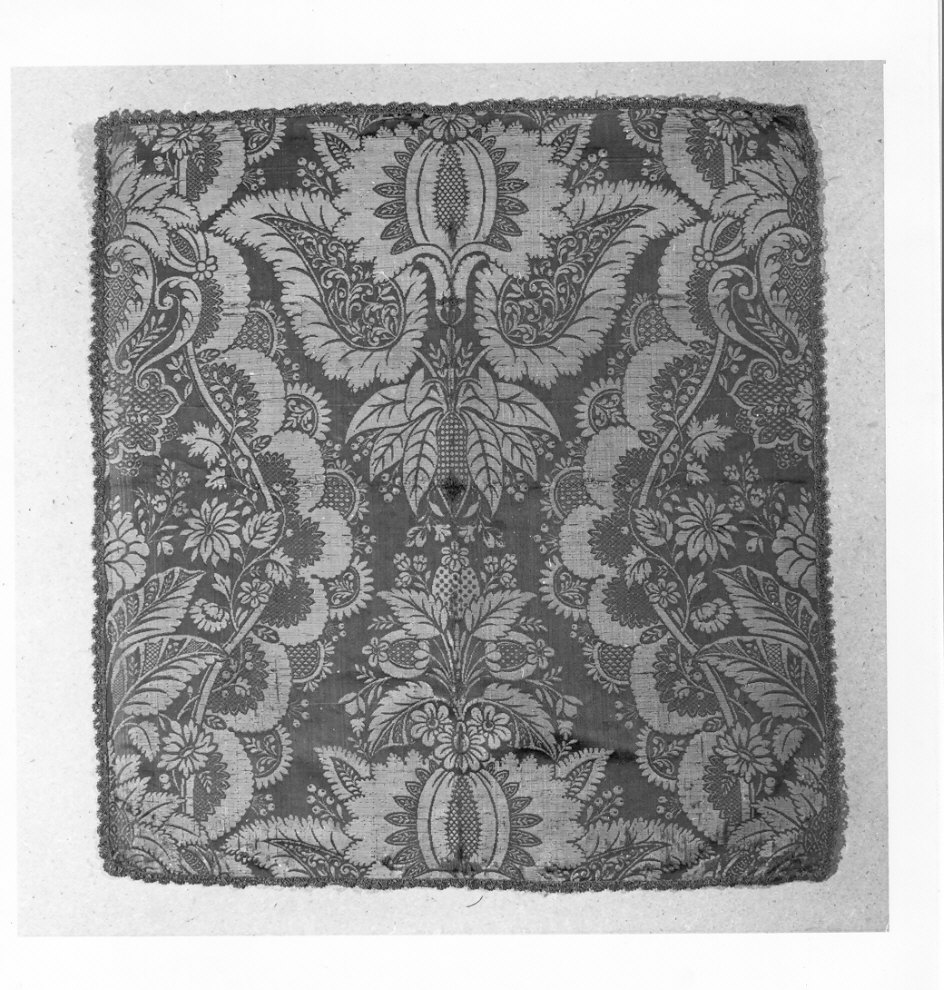 velo di calice, opera isolata - manifattura italiana (primo quarto sec. XVIII)