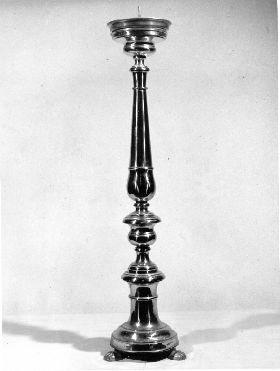 candeliere d'altare, serie - ambito lombardo (prima metà sec. XIX)