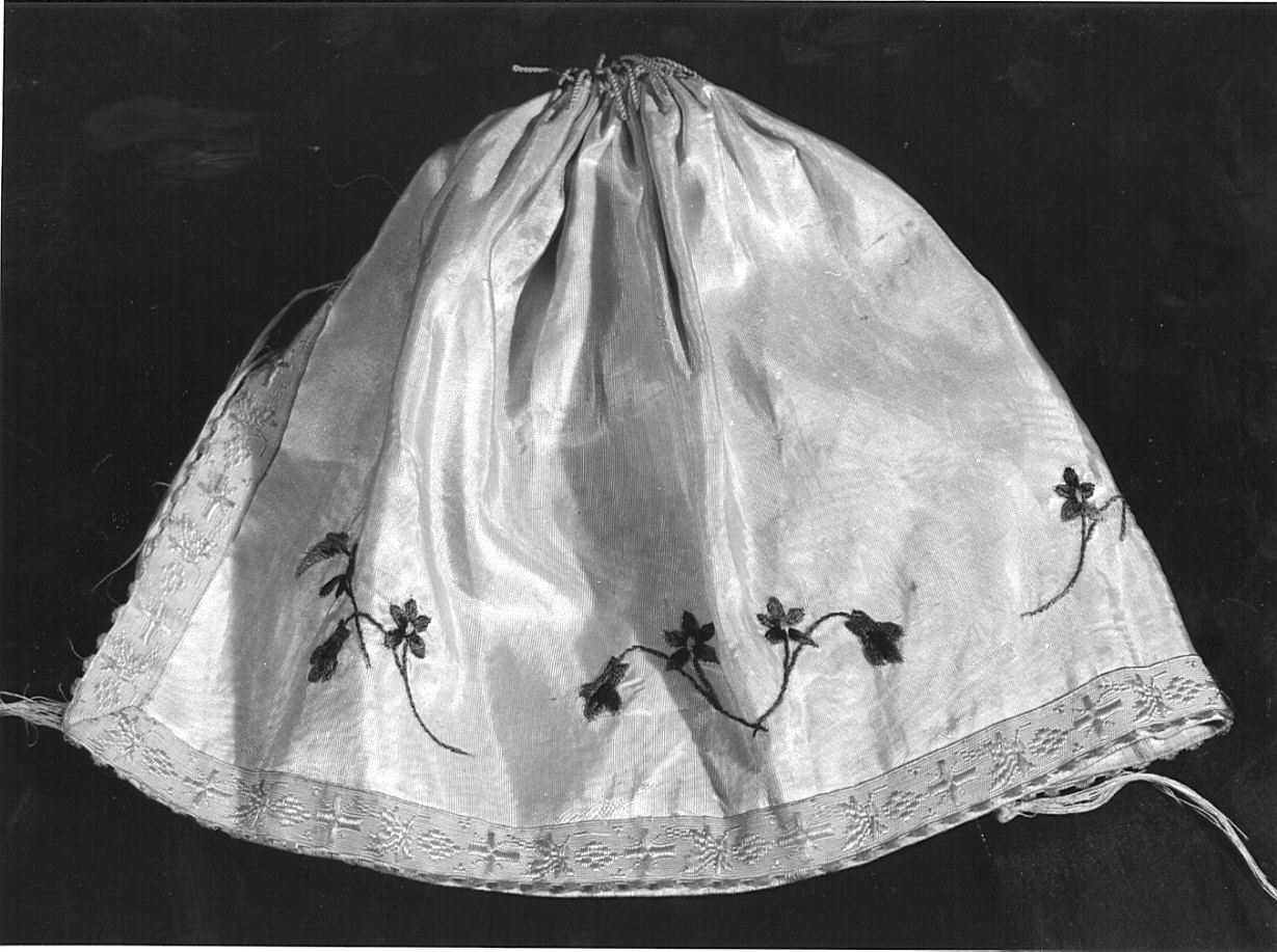 conopeo di pisside, opera isolata - manifattura italiana (sec. XIX)