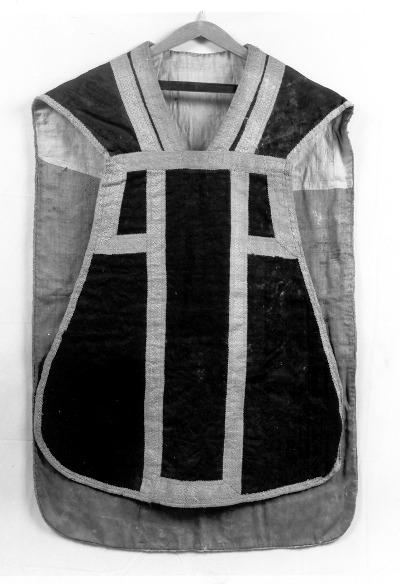 paramento liturgico, insieme - manifattura Italia settentrionale (sec. XIX)