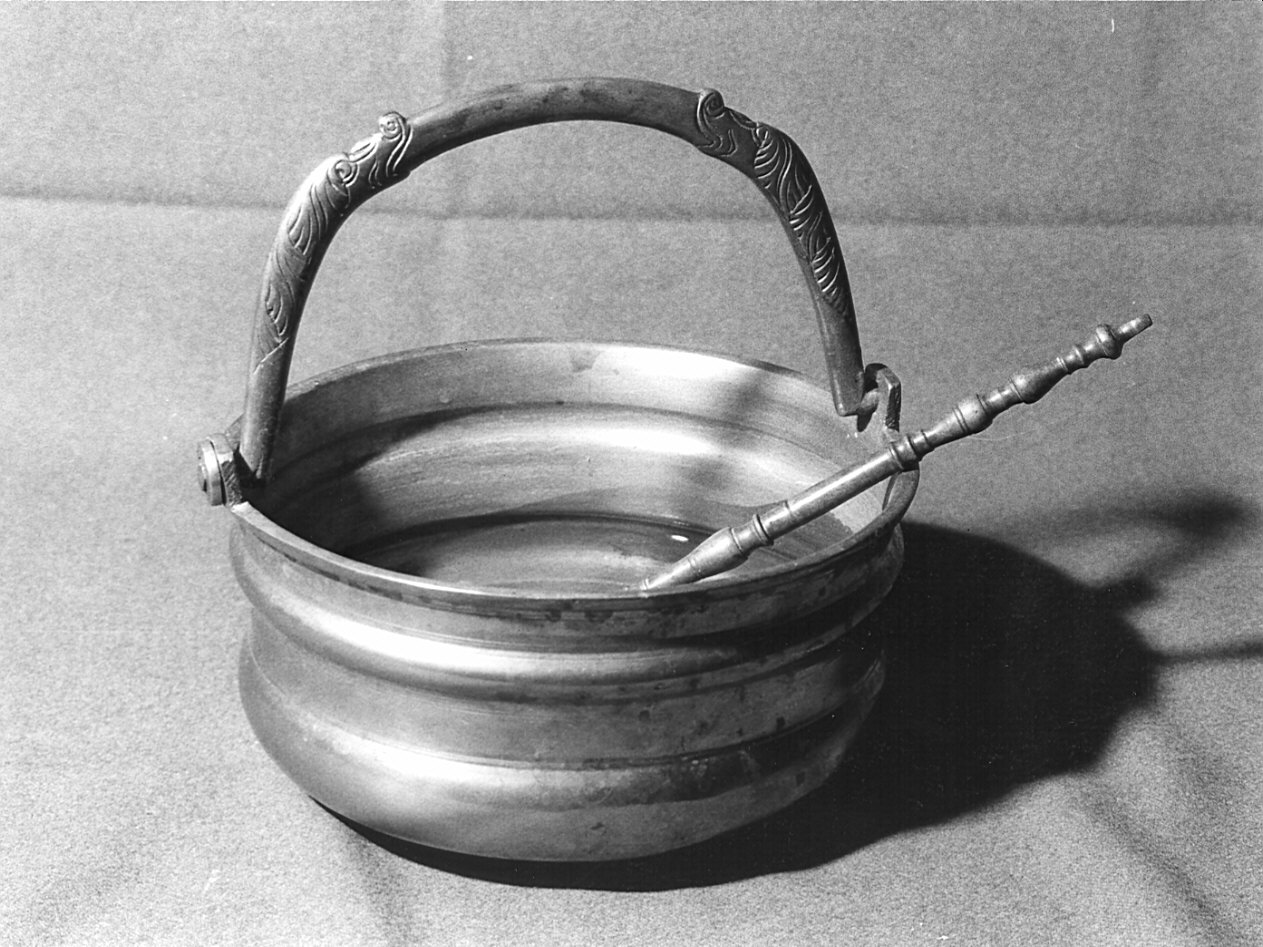 servizio per aspersione, insieme - bottega lombarda (metà sec. XVII)