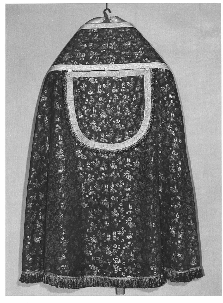 piviale, coppia - manifattura lombarda (fine sec. XVII)