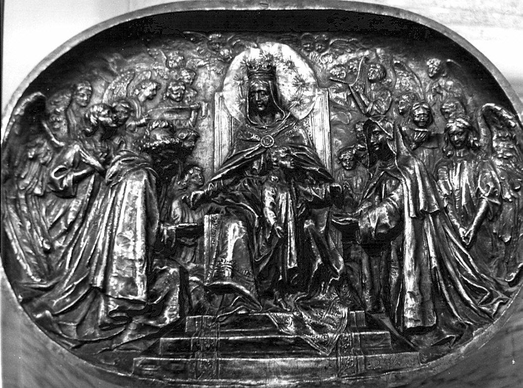 Madonna del Rosario (rilievo, elemento d'insieme) di Sozzi Paolo (sec. XIX)