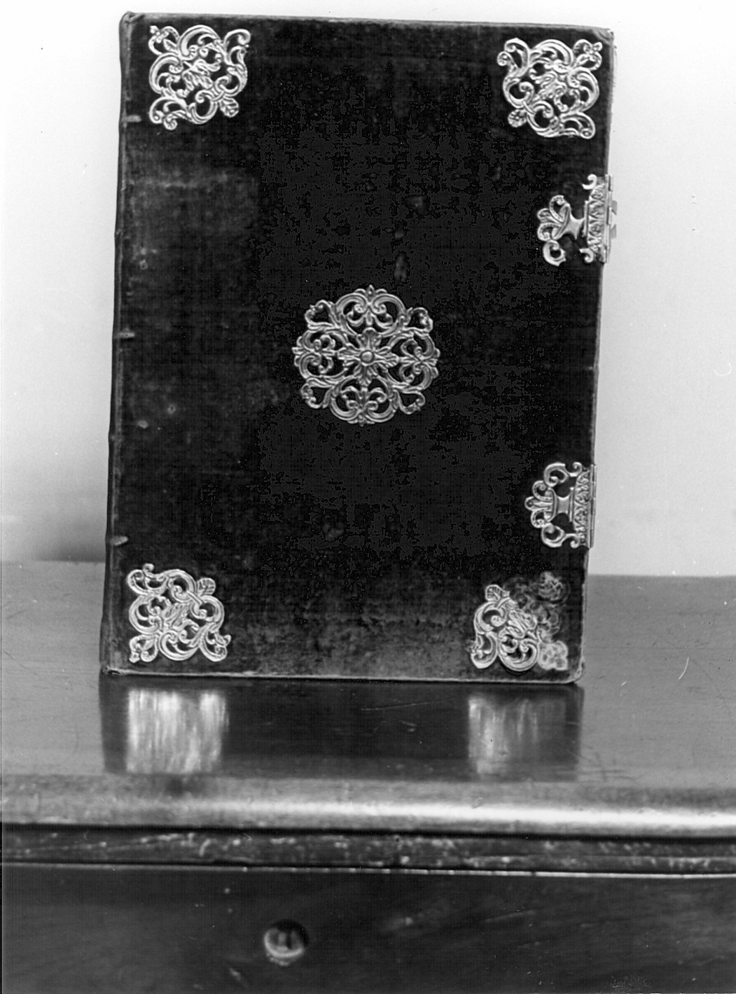 coperta di libro liturgico, opera isolata - bottega bergamasca (seconda metà sec. XVIII)