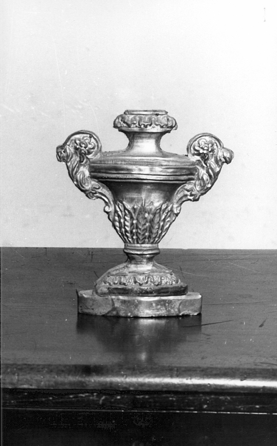 portavasi, serie - bottega bergamasca (prima metà sec. XIX)