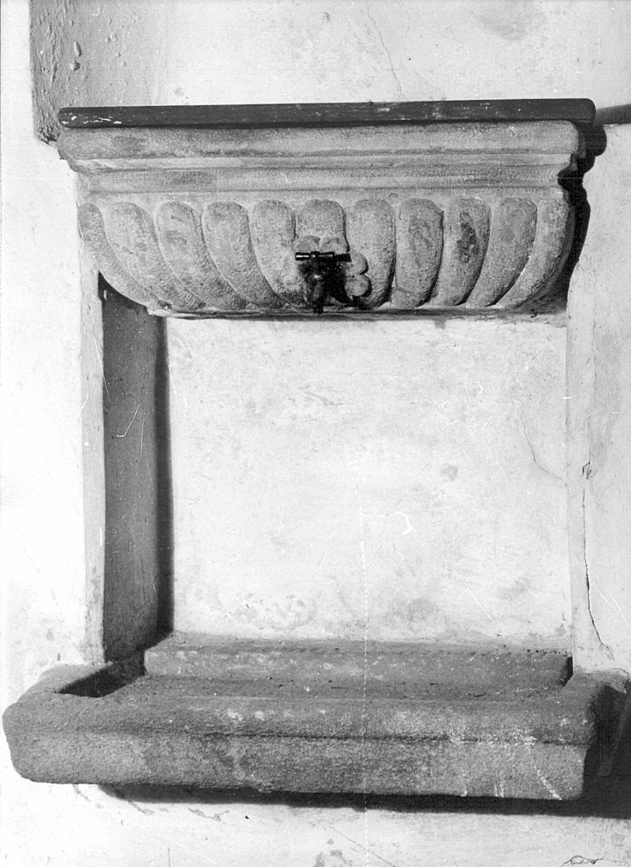 lavabo da sacrestia, opera isolata - bottega lombarda (sec. XVII)