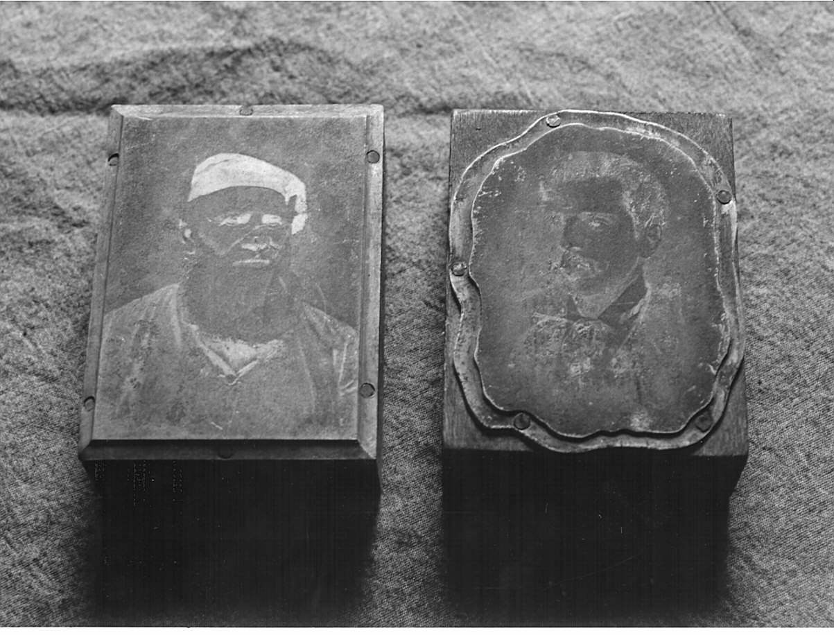 ritratti maschili (lastra, coppia) - bottega bergamasca (primo quarto sec. XX)