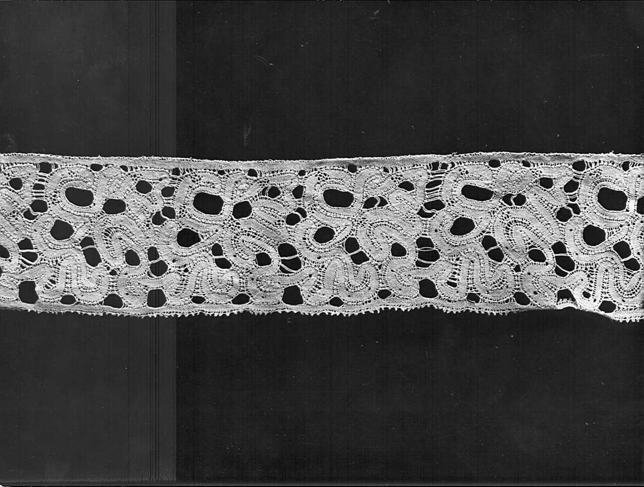 merletto, frammento - manifattura milanese (inizio sec. XVII)