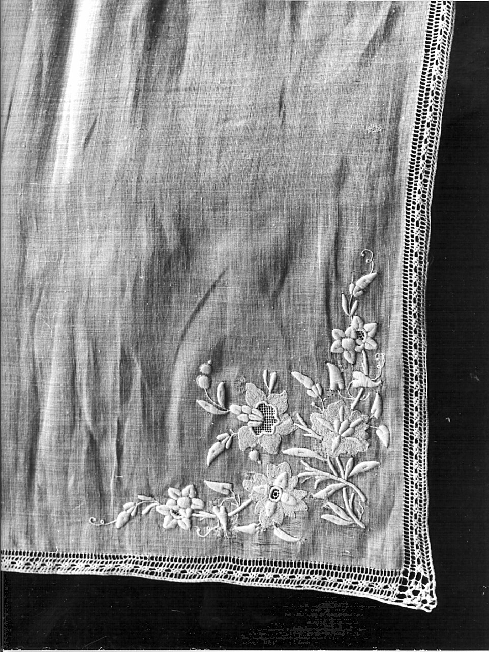 corporale, opera isolata - manifattura italiana (seconda metà sec. XIX)