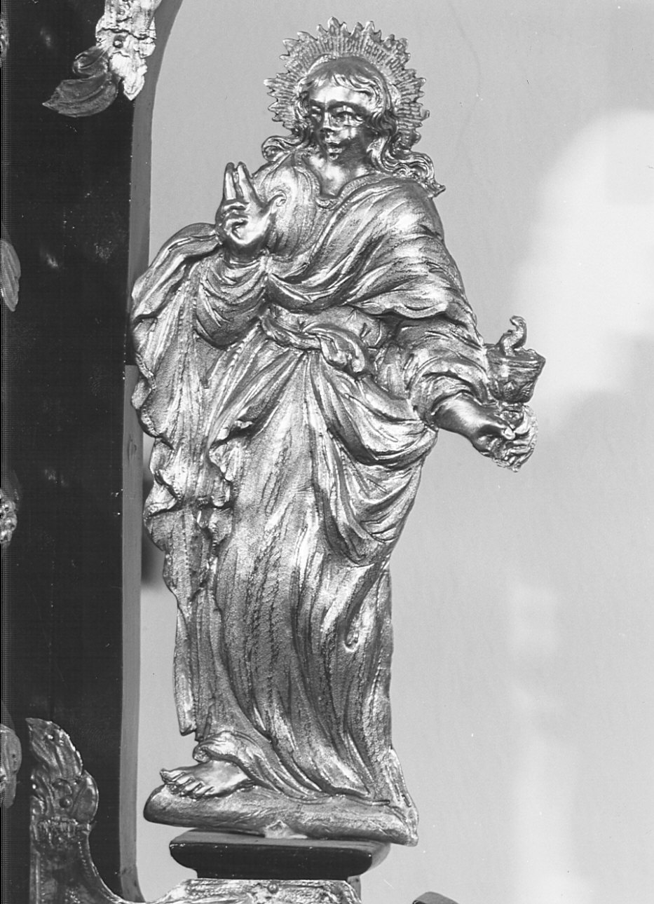Carità (statuetta, elemento d'insieme) di Caniana Giovanni Battista (sec. XVII)