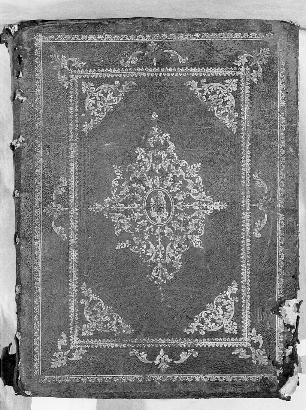 coperta di libro liturgico, opera isolata - bottega veneziana (sec. XVIII)