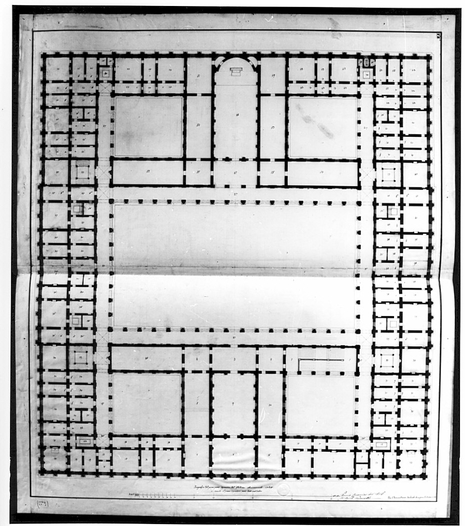 pianta del primo piano, architettura: progetto per Palazzo Arcivescovile (disegno, opera isolata) di Peverelli Carlo (sec. XIX)