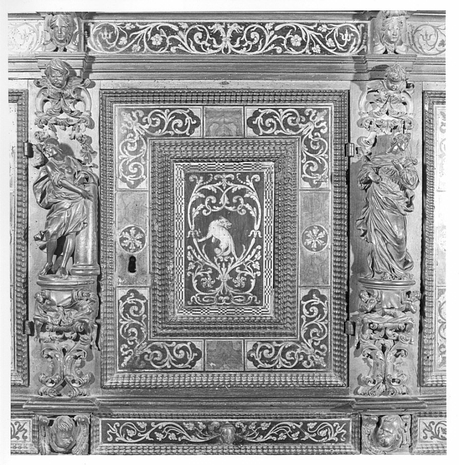 credenzina, opera isolata di Fantoni Andrea (e aiuti), Caniana Giovanni Battista (e aiuti) (secc. XVII/ XVIII)