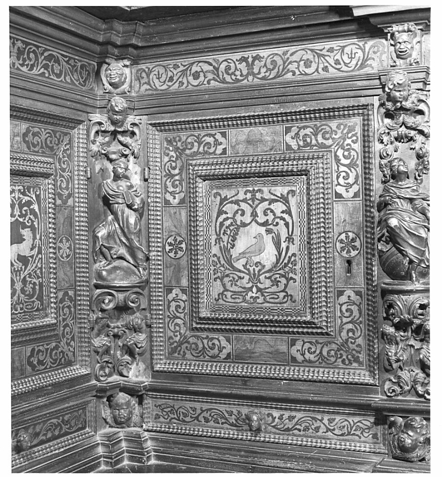 credenzina, opera isolata di Fantoni Andrea (e aiuti), Caniana Giovanni Battista (e aiuti) (secc. XVII/ XVIII)
