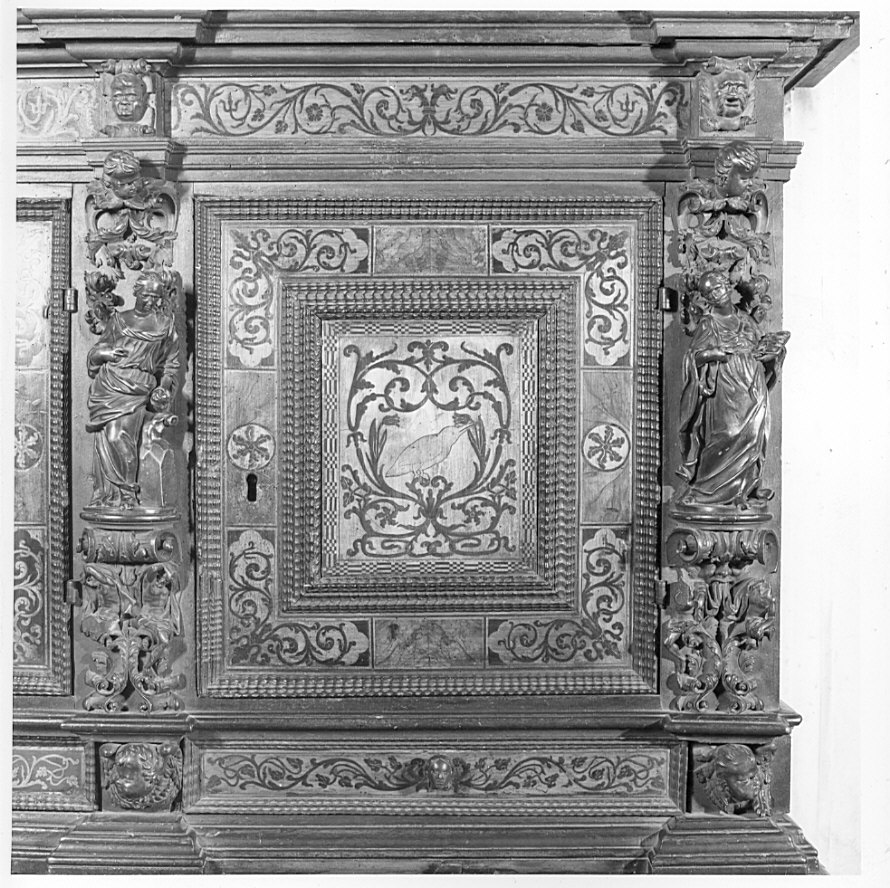 credenzina, opera isolata di Fantoni Andrea (e aiuti), Caniana Giovanni Battista (e aiuti) (secc. XVII/ XVIII)