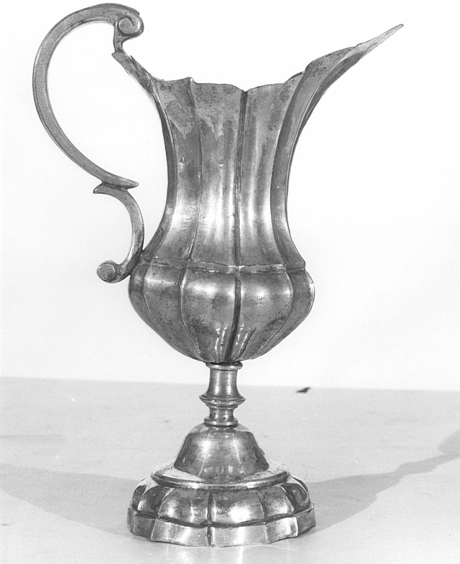 brocca, opera isolata - bottega lombardo-veneto (sec. XVIII)