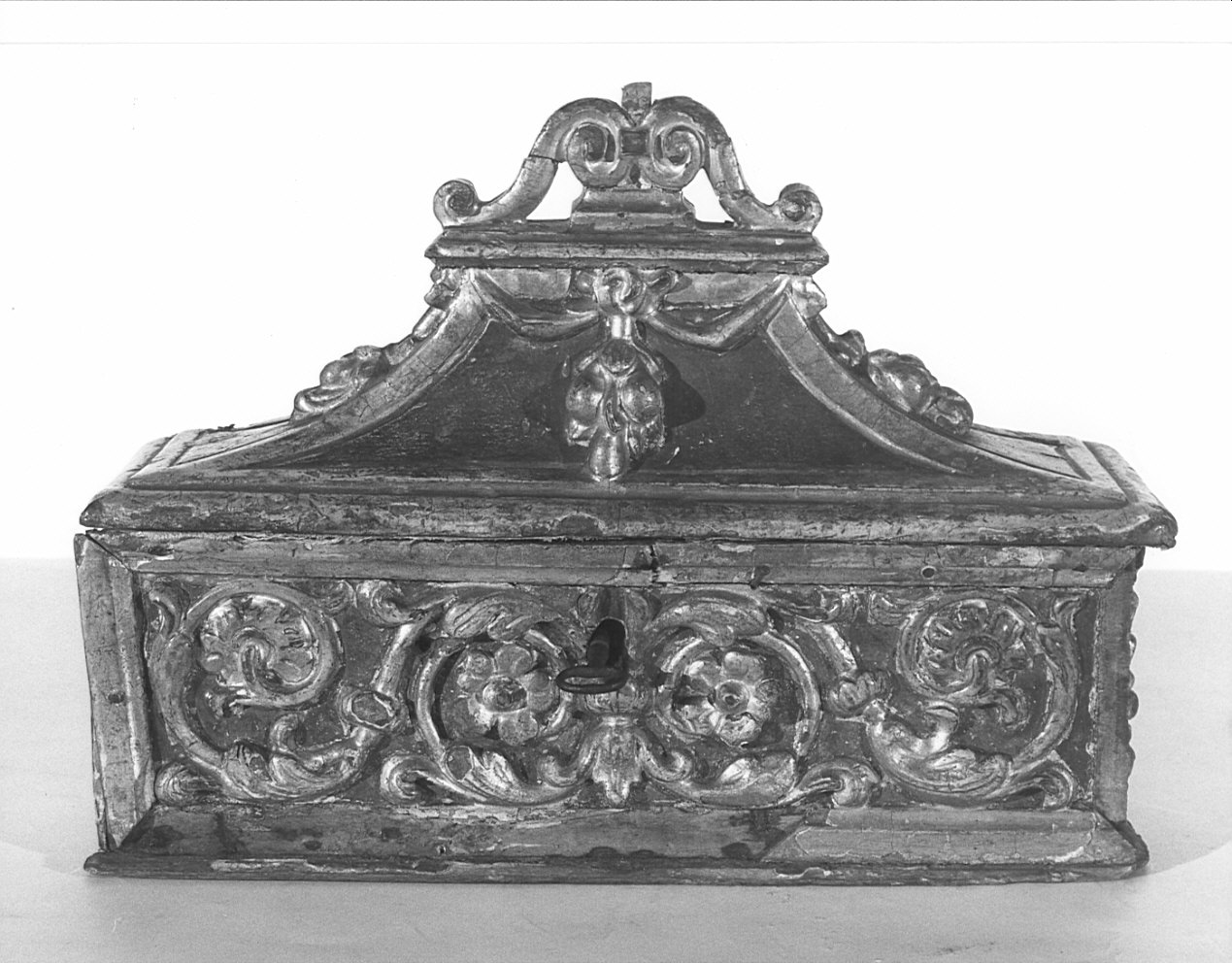 custodia - di vasetti per oli santi, opera isolata - bottega lombardo-veneto (sec. XVII)