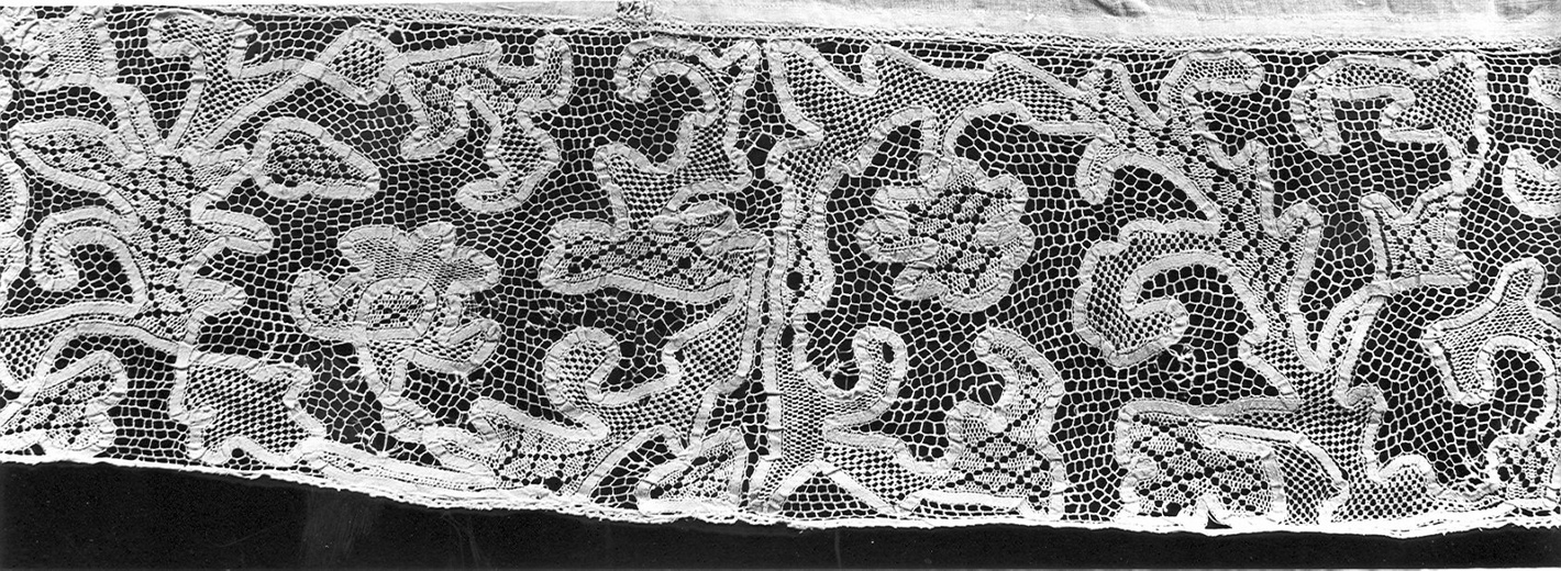 merletto, opera isolata - manifattura lombarda (prima metà sec. XVIII)