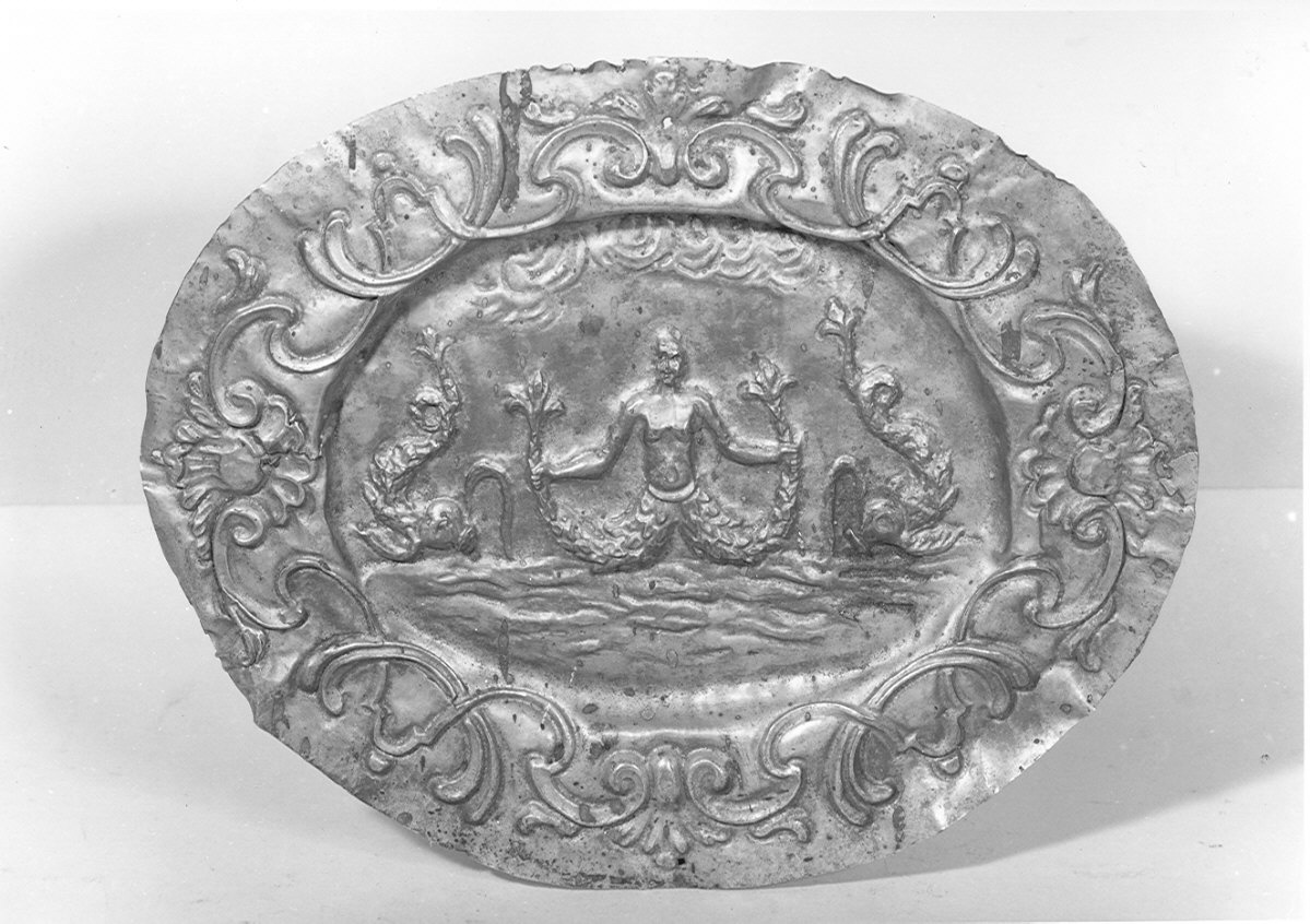 vassoio, coppia - bottega bergamasca (fine/inizio secc. XVII/ XVIII)