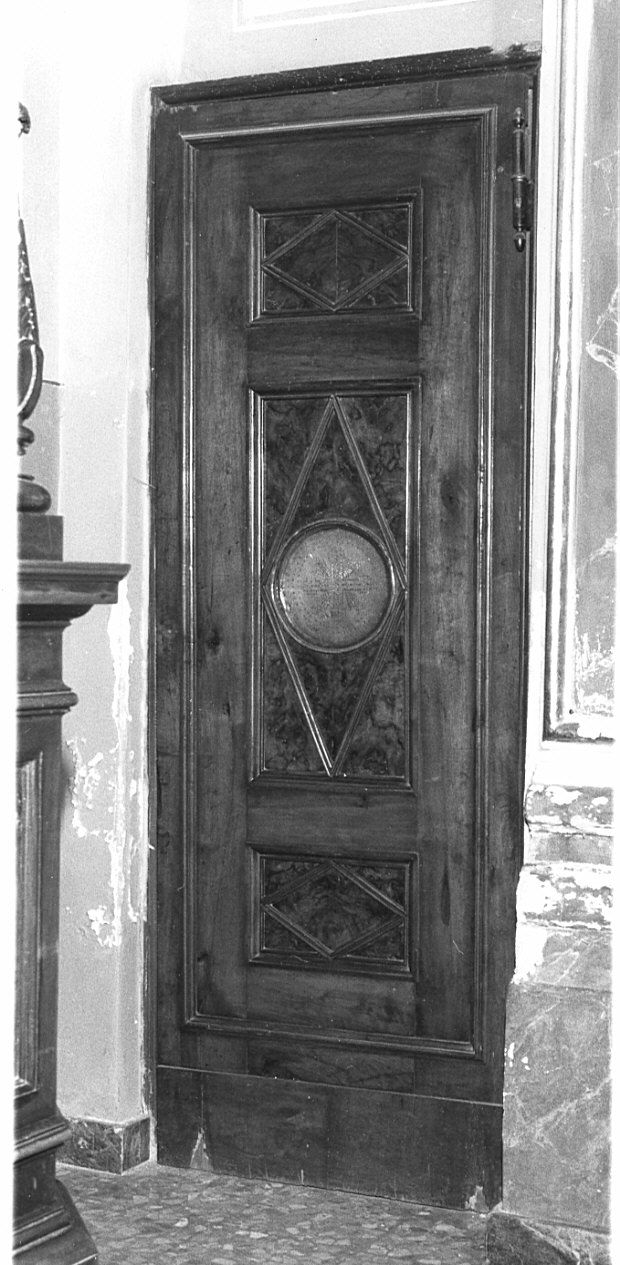 porta - ad un battente, coppia - bottega bergamasca (fine/inizio secc. XVIII/ XIX)