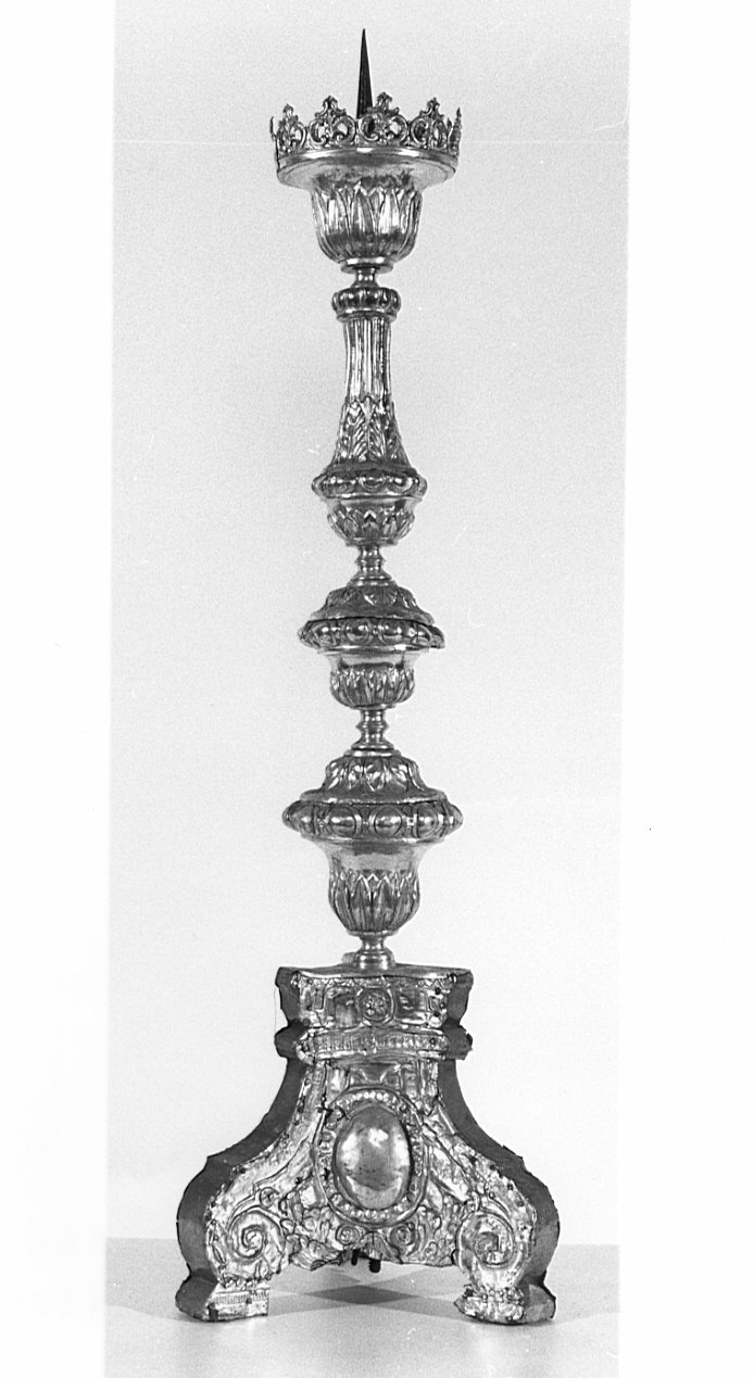 candelabro da chiesa, serie - bottega lombarda (sec. XVIII)