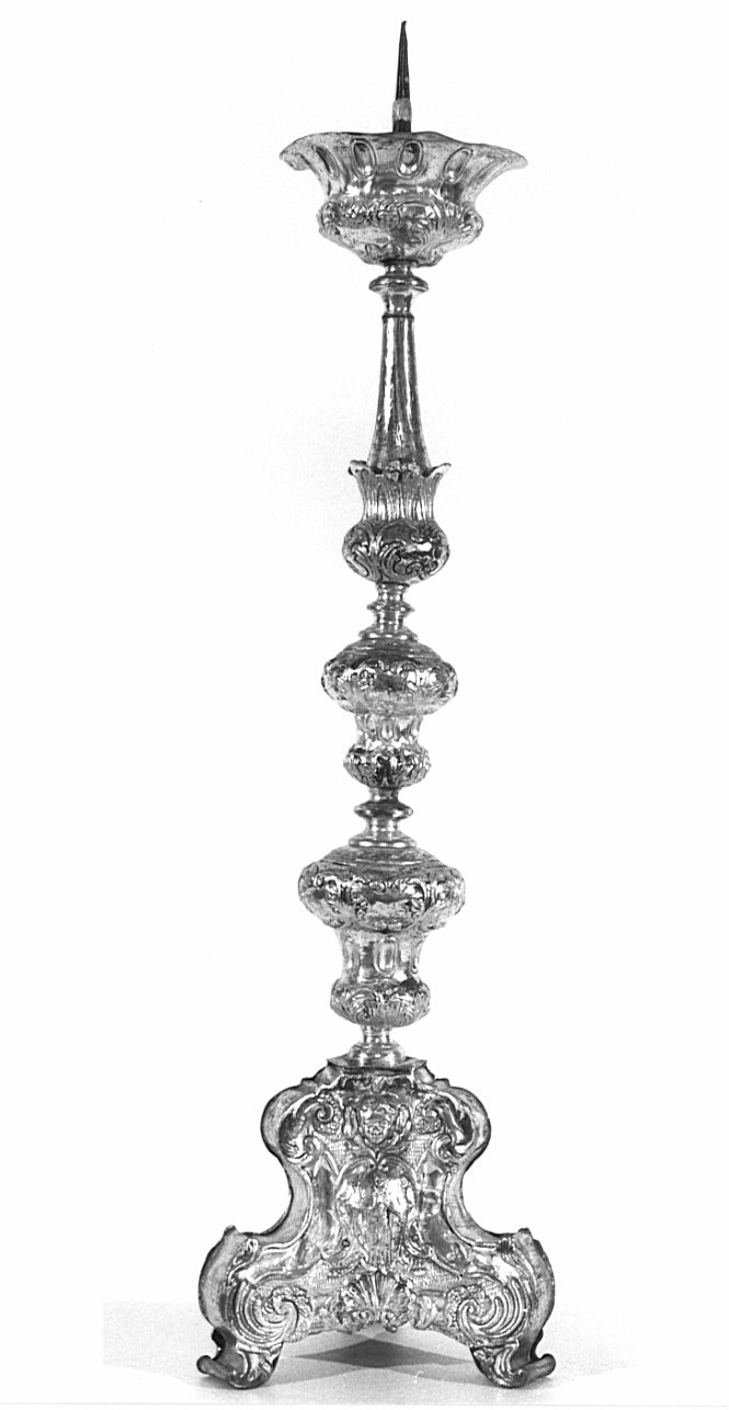 candelabro da chiesa, serie - bottega lombarda (sec. XVIII)