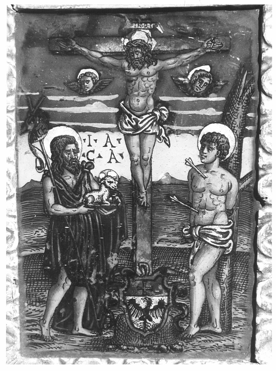 crocifissione di Cristo con San Giovanni Battista e San Sebastiano (pace - a tavoletta, opera isolata) - ambito lombardo (fine sec. XVI)