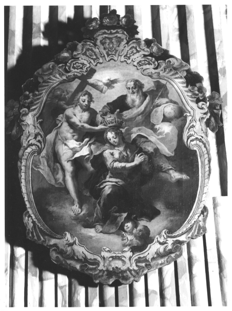 Incoronazione della Vergine, incoronazione di Maria Vergine (dipinto, opera isolata) di Orelli Giuseppe Antonio (bottega) (sec. XVIII)