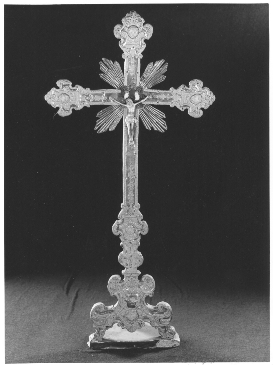 croce d'altare, opera isolata - bottega lombarda (seconda metà sec. XVIII)