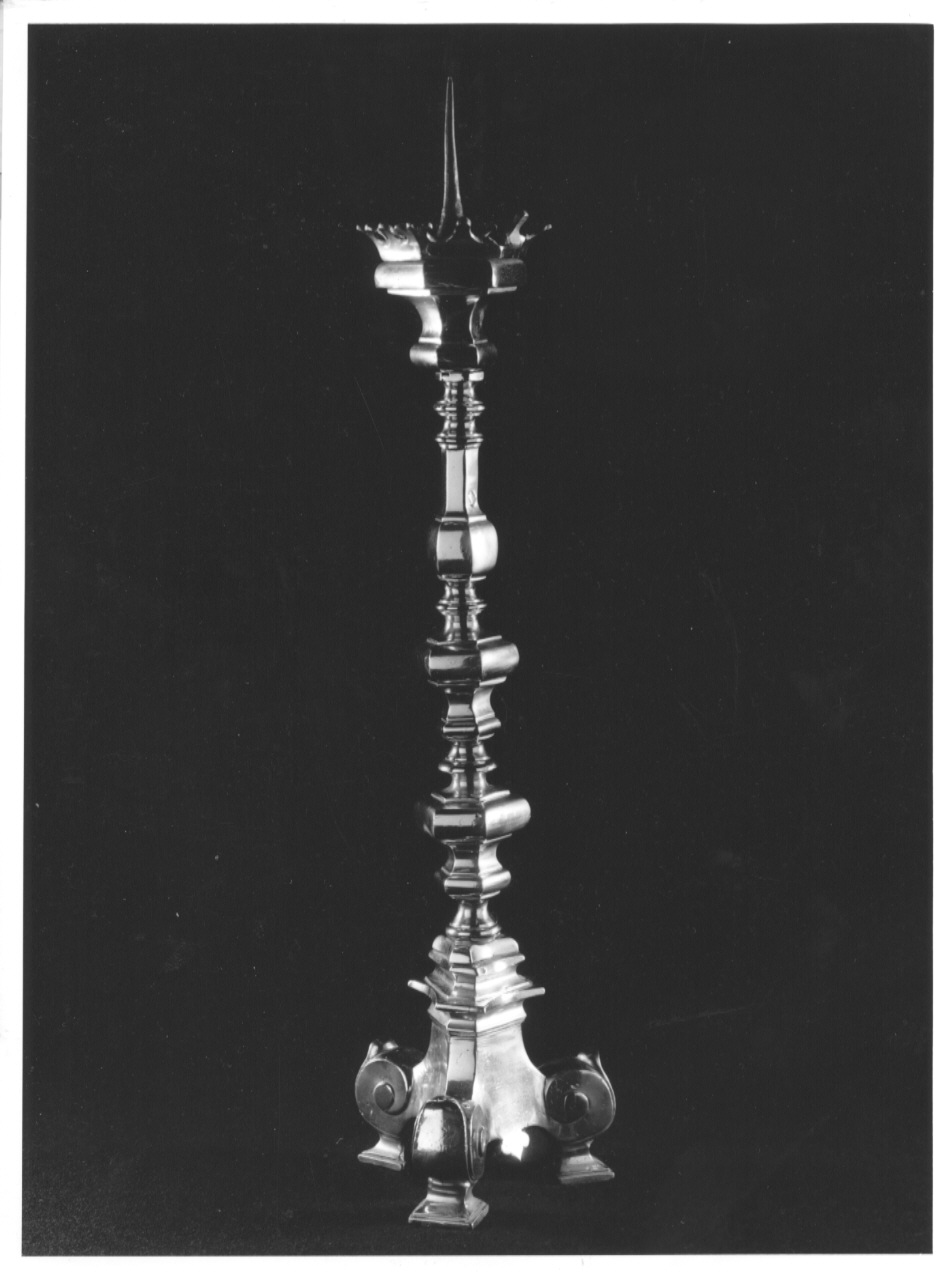 candeliere d'altare, opera isolata - bottega lombarda (sec. XVIII)