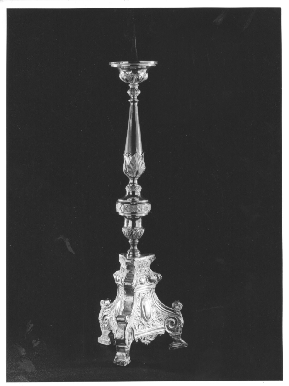 candeliere d'altare, serie - bottega lombarda (sec. XIX)