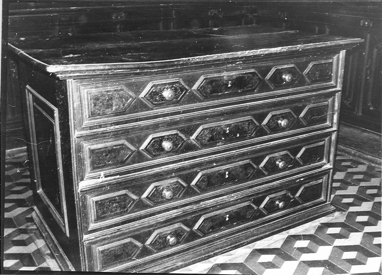 cassone di sacrestia, opera isolata - bottega lombarda (sec. XVIII)