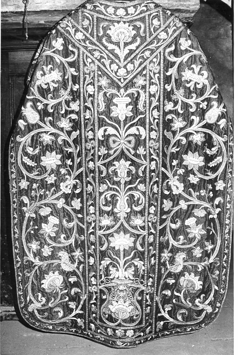 paramento liturgico, insieme - manifattura lombarda (sec. XVI)