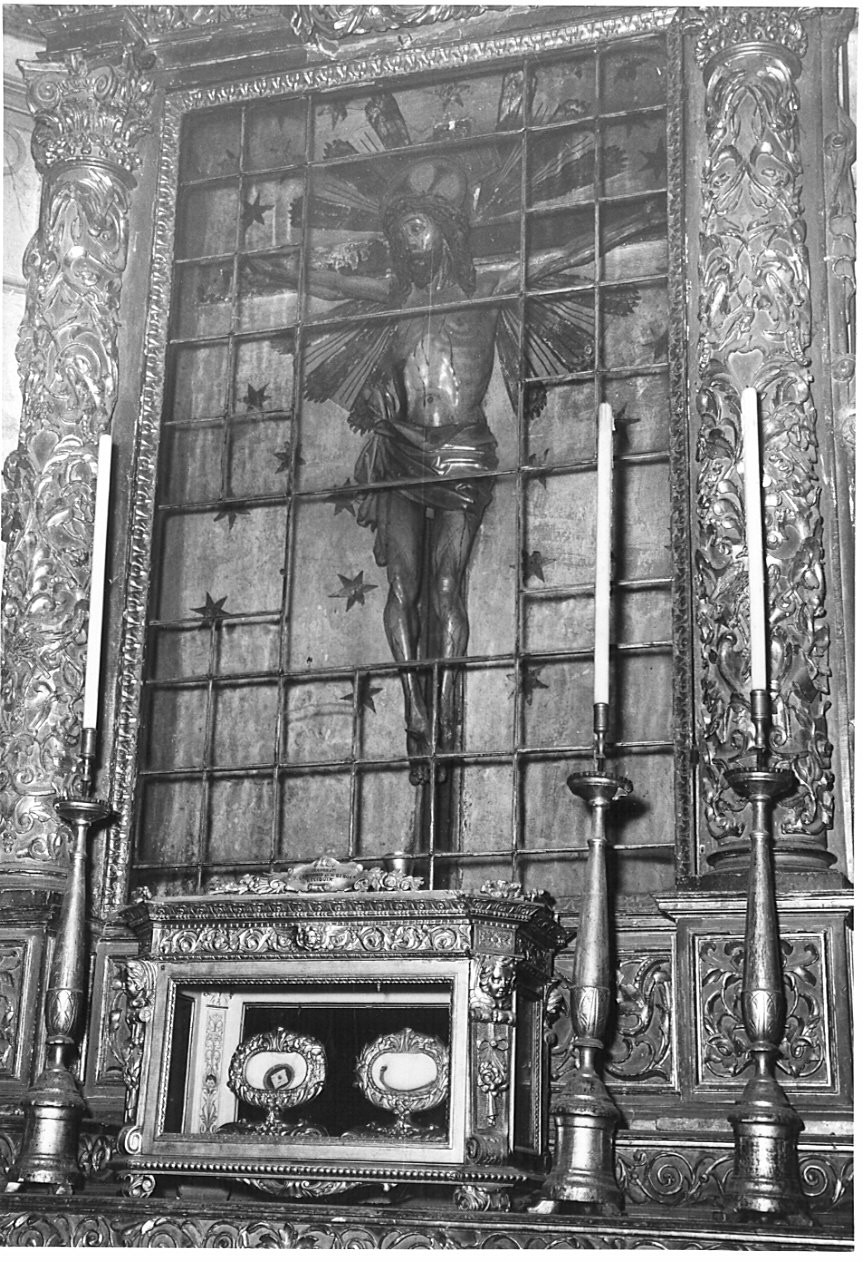 crocifisso, elemento d'insieme - bottega lombarda (sec. XVI)