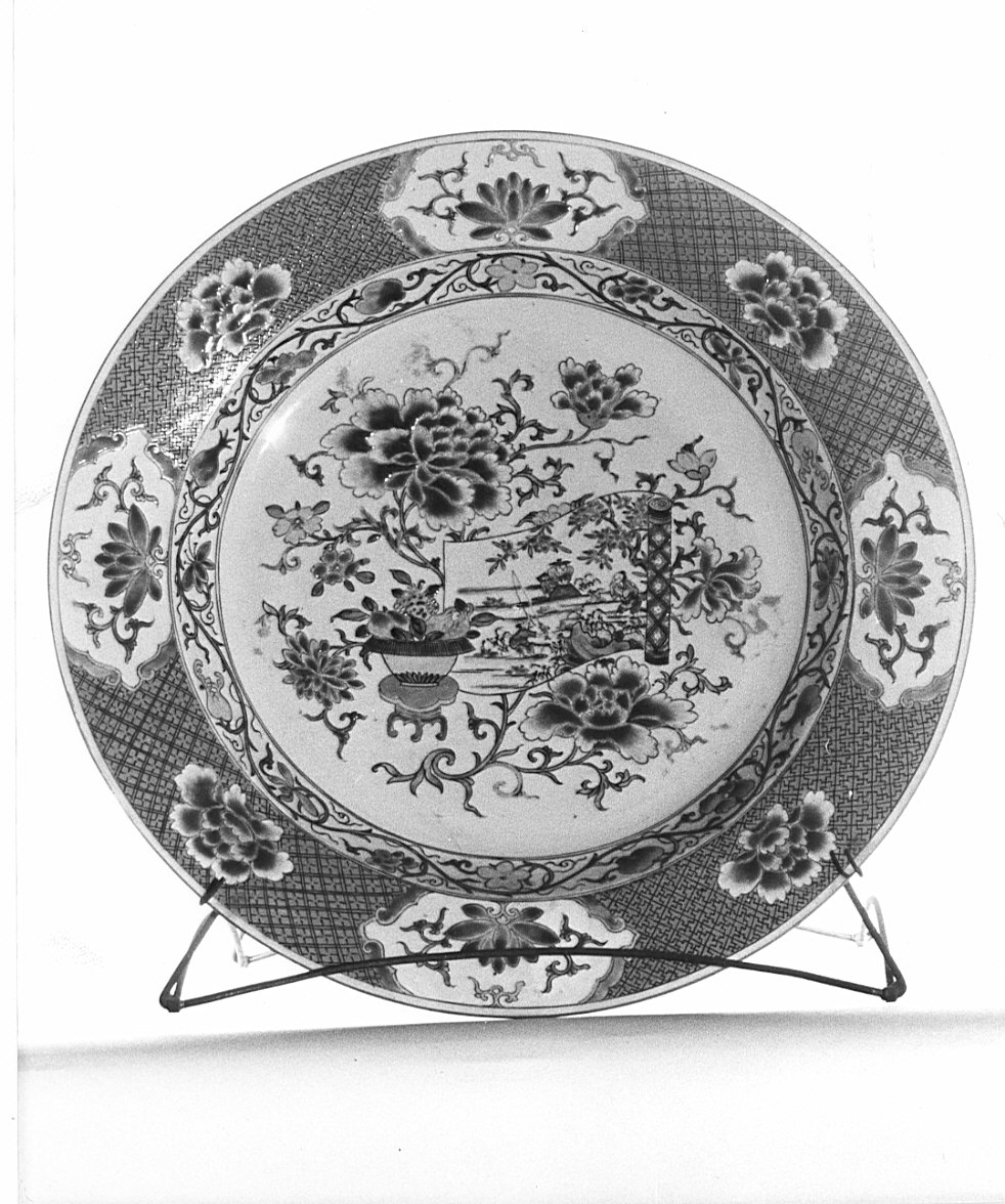 piatto, serie - manifattura italiana (metà sec. XVIII)
