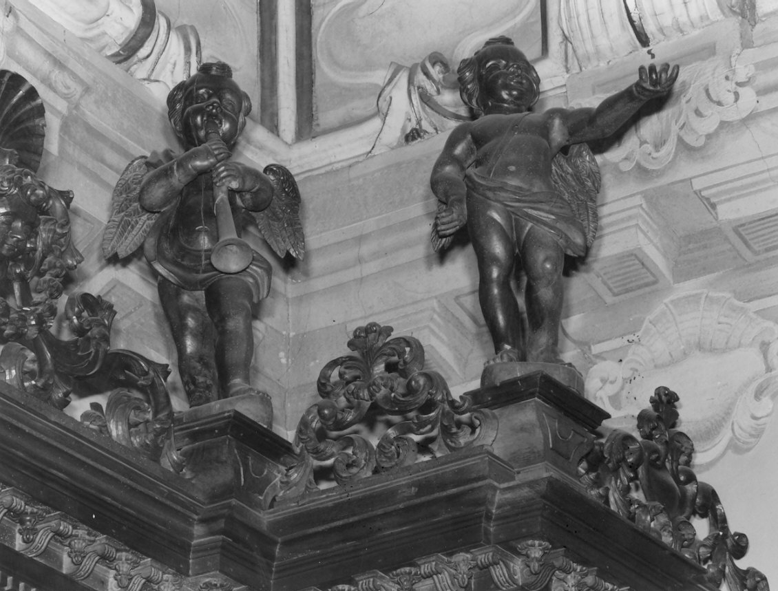 angeli musicanti (statua, coppia) di Carminati Giacomo (sec. XVIII)