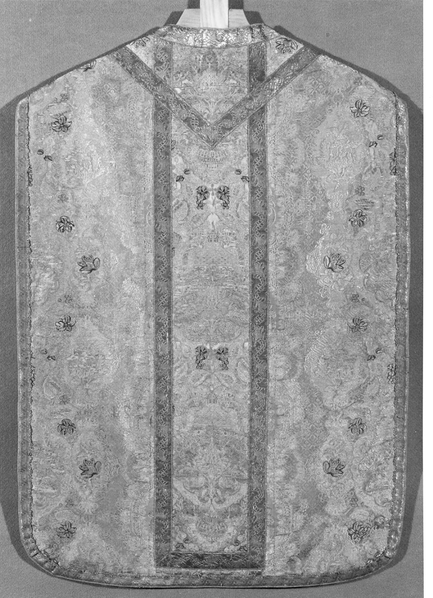 paramento liturgico, insieme - manifattura lombarda (sec. XVIII)