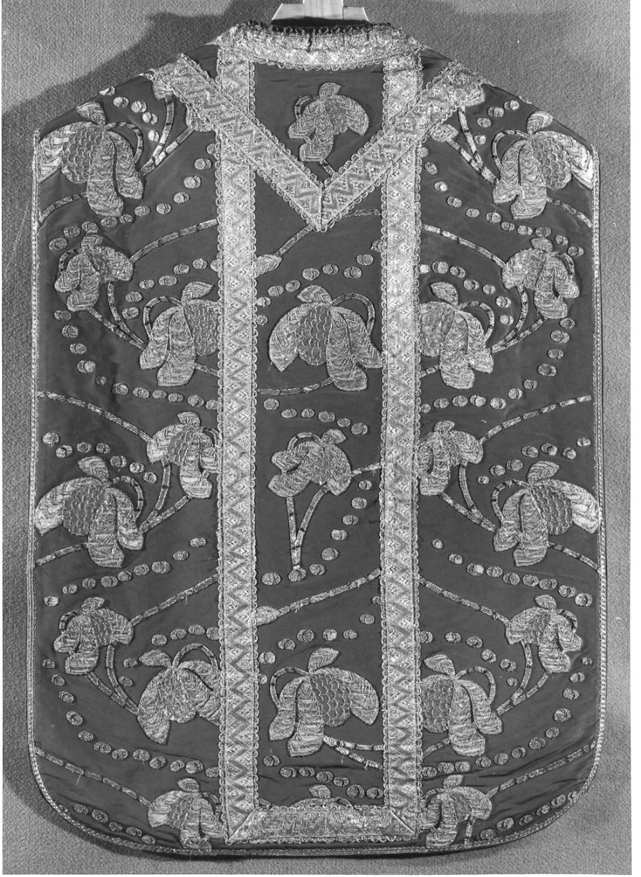paramento liturgico, insieme - manifattura lombarda (secc. XVIII/ XX)