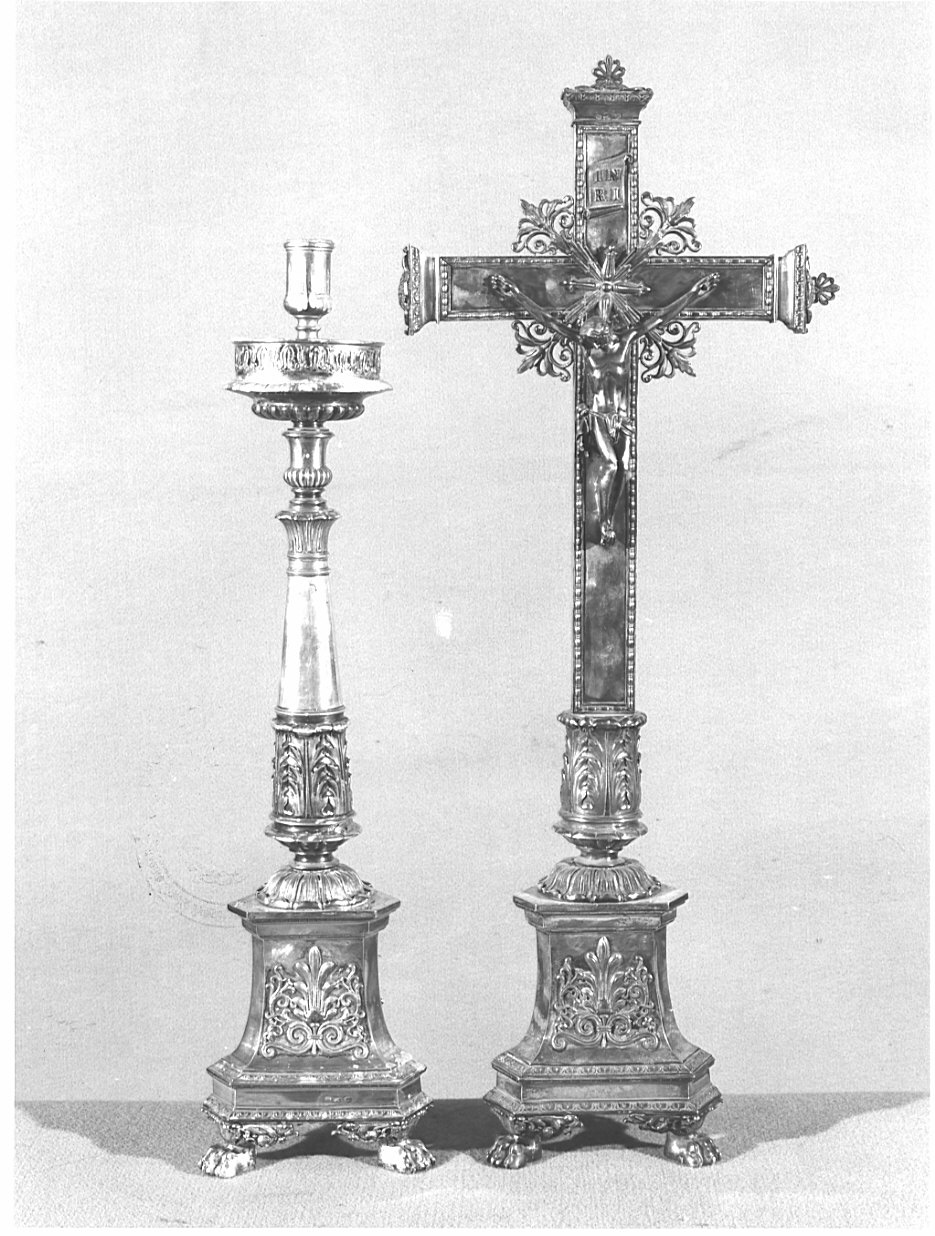 candeliere d'altare, serie - bottega lombarda (sec. XVII)