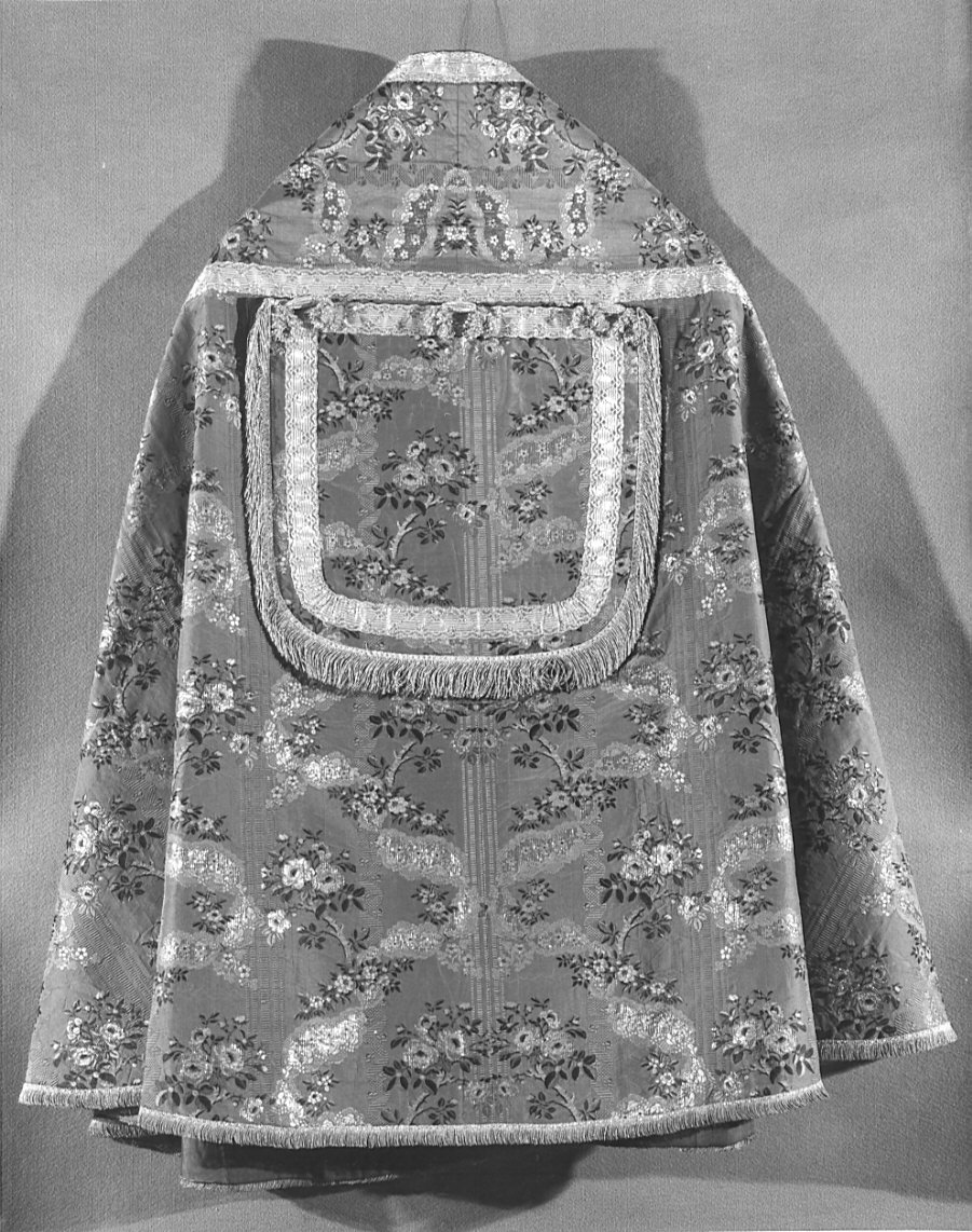 piviale, opera isolata - manifattura lombarda (sec. XVIII)