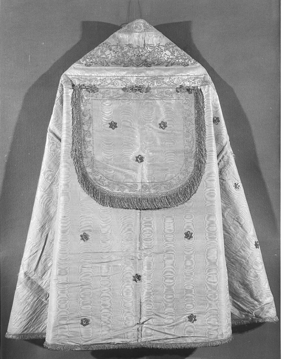 piviale, opera isolata - manifattura lombarda (sec. XIX)