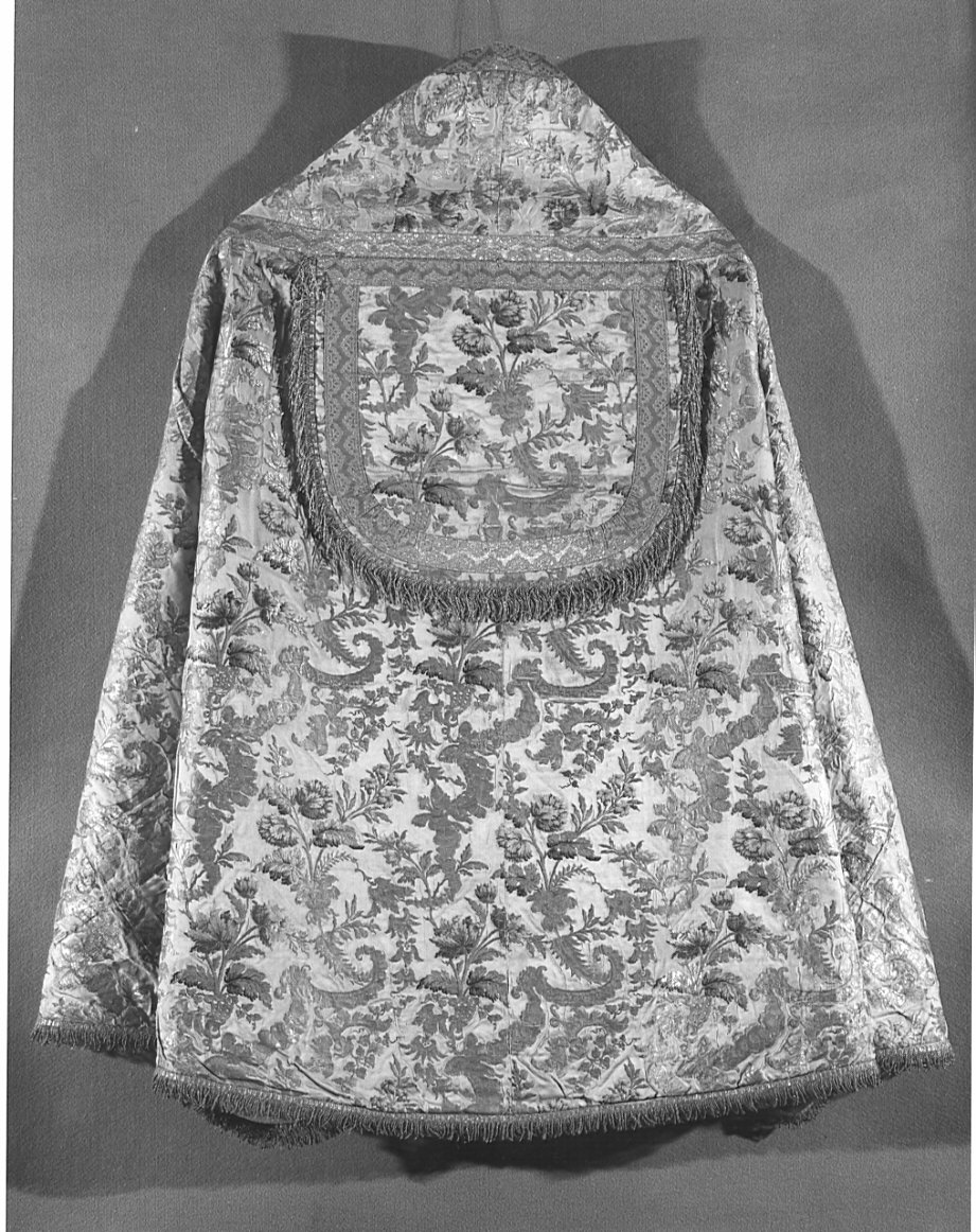 piviale, opera isolata - manifattura lombarda (sec. XVIII)