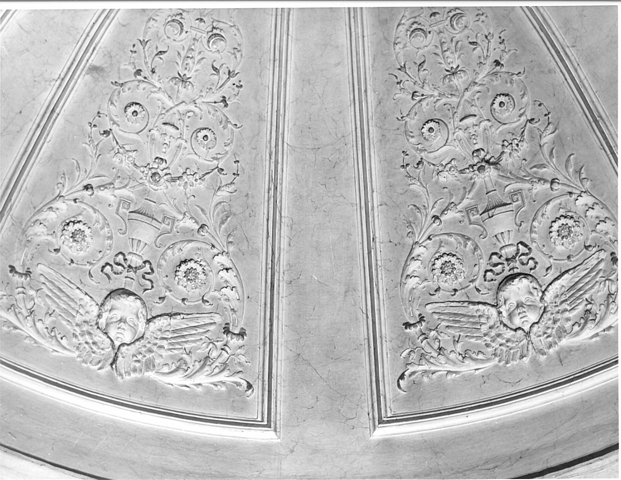 decorazione plastica, opera isolata - bottega bergamasca (metà sec. XIX)